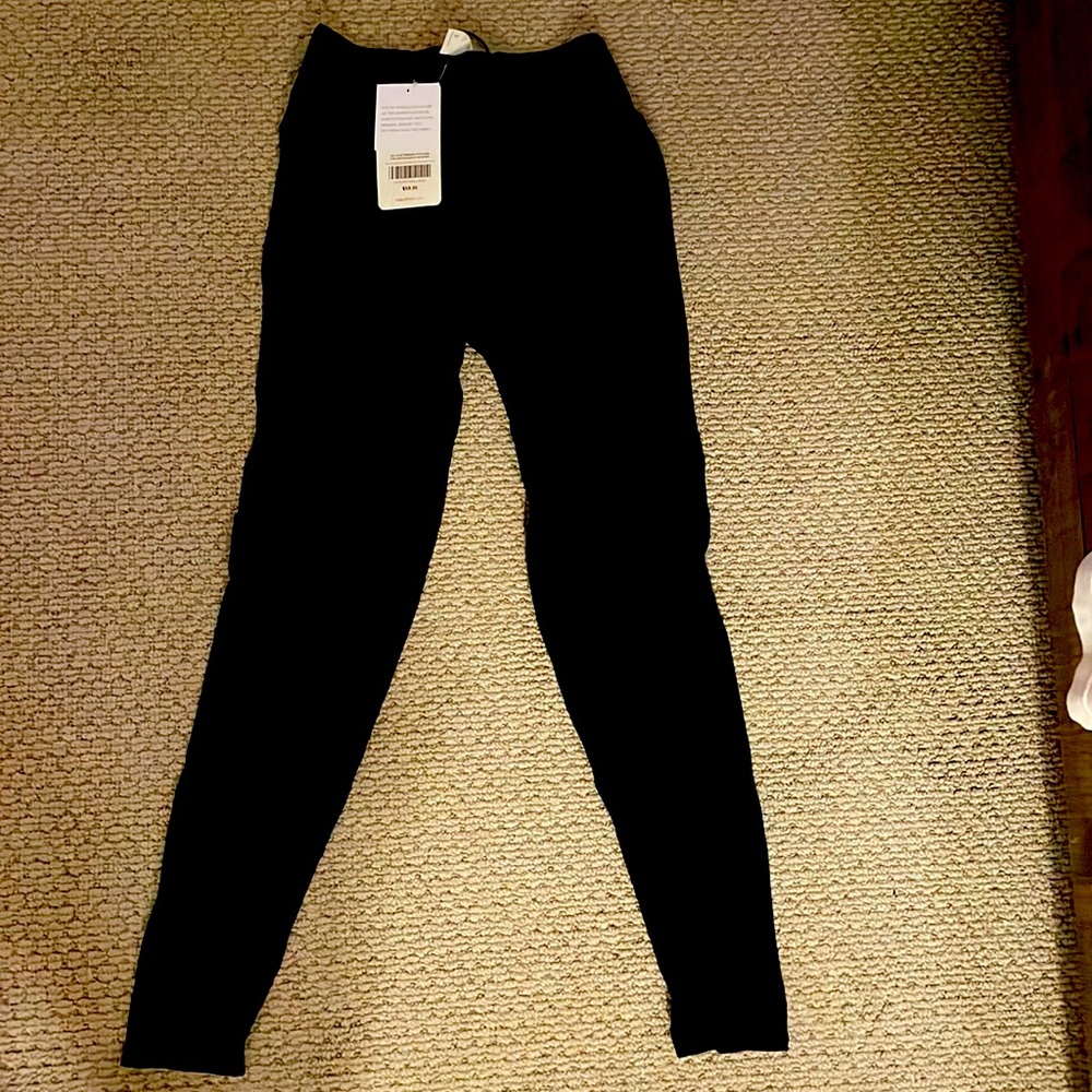 High-Waisted Seamless Rib leggings - Short ~ Fabletics